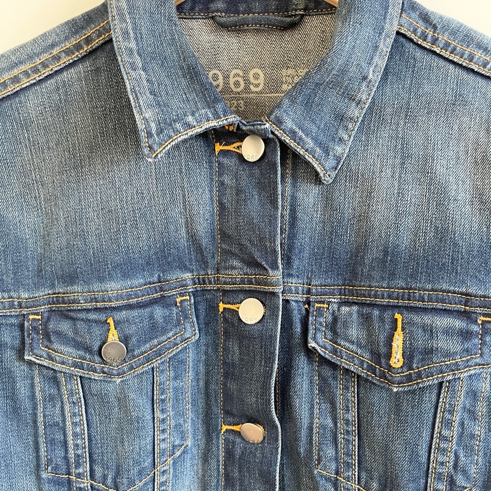 Gap Denim Jacket - Picture 2 of 3